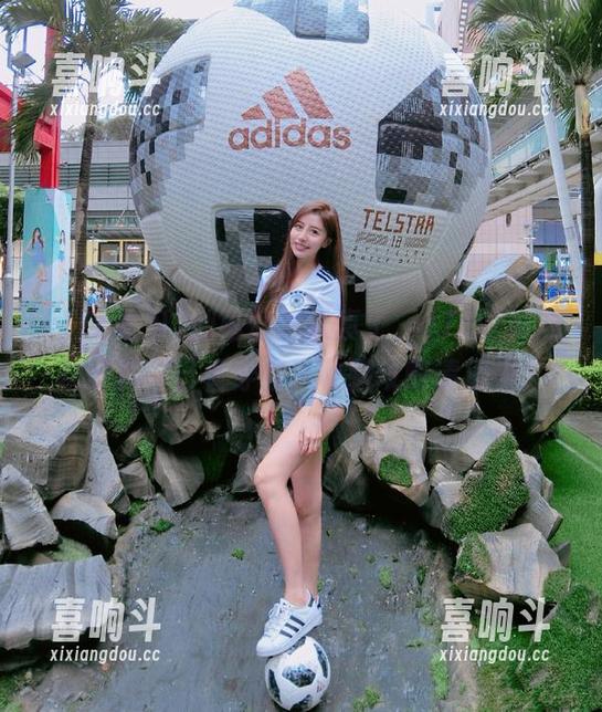 别再傻傻天真了，17c吃瓜黑料爆料早已看穿你，收藏攻略请速来！