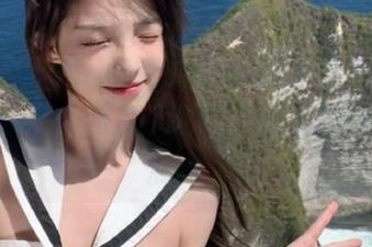 免费的瓜就在http://51cg.com，像是掉进水果篮，连花瓣都想沾沾！