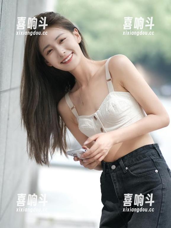 惊了！在51cg.fun网页上，黑料密密麻麻，让我脑袋都晕了！