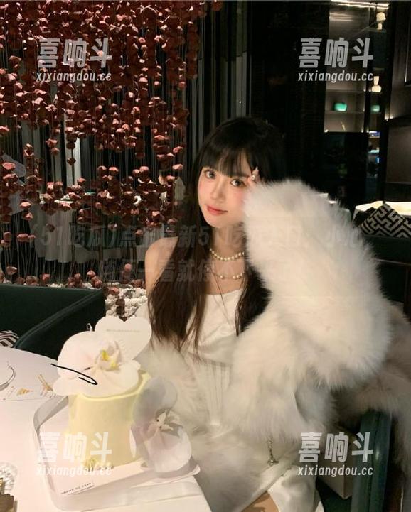 点击最新51吃瓜入口：小心，随便一看就停不下来了！
