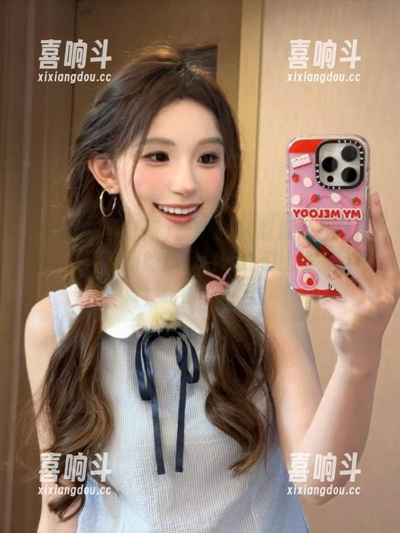 最新的51吃瓜网红网内幕，发现里面的瓜居然网红们比谁都吃得欢，哈哈真可爱。