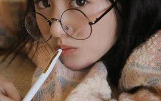 在线漫游51黑瓜吃料网入口最新，快来黄豆和荔枝交响曲！