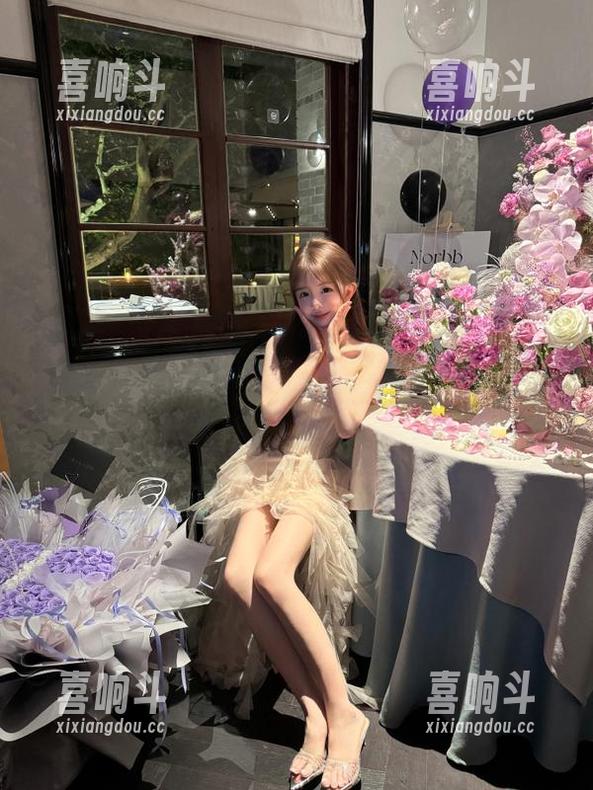66吃瓜网 当掉瓜派变成66吃瓜网导航,我竟然老了这么多都没发现自己也很会出糗