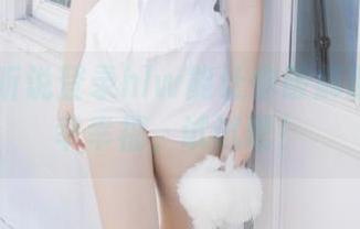 听说登录hlw能让你破解朋友的不幸幸福，试试吧！
