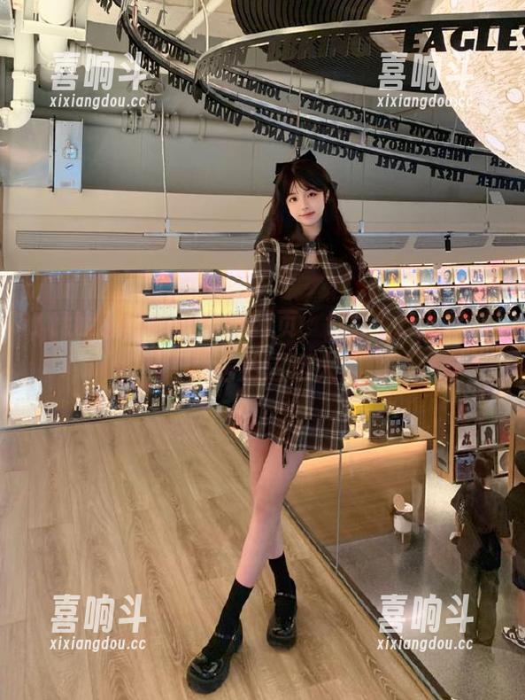 超现实的网页，tttzzzsu黑料入口居然这么火！