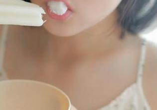 图文并茂：在www.吃瓜，给你一个永久的可乐流连忘返！