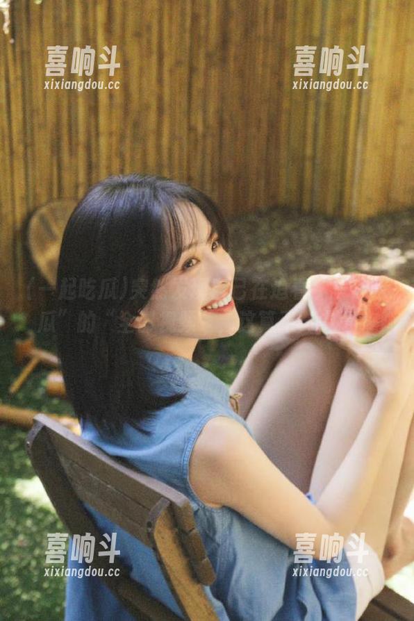突然发现自己在追看“一起吃瓜”的“全部视频”，这算不算中毒？