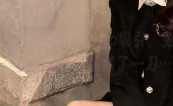 不小心被五一app吸引，免费吃瓜但心里却好像被割了一刀…