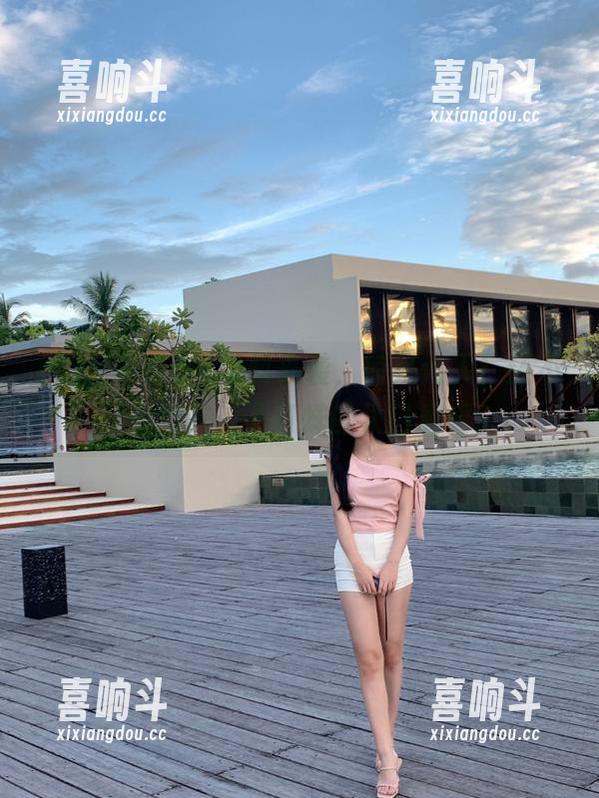 黑料来袭，惊呆众人！还不赶快到吃瓜不打烊的入口看看？