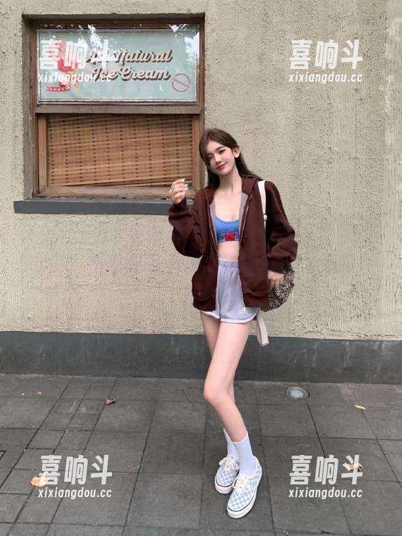 www.吃瓜瓜.com首页更新的真快，我都跟不上了，不过精彩可不想错过！