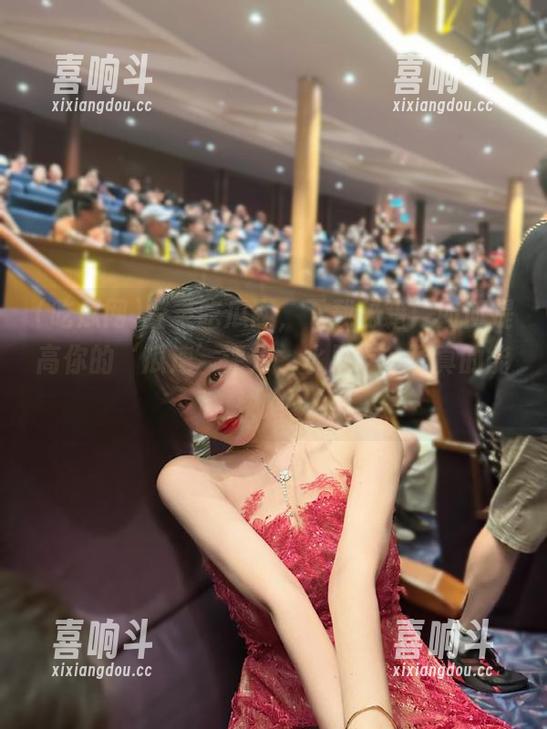 吃瓜网 登录吃瓜网,下载秘籍:如何提高你的‘瓜速’评分,水果吃多了真的能快嘛?