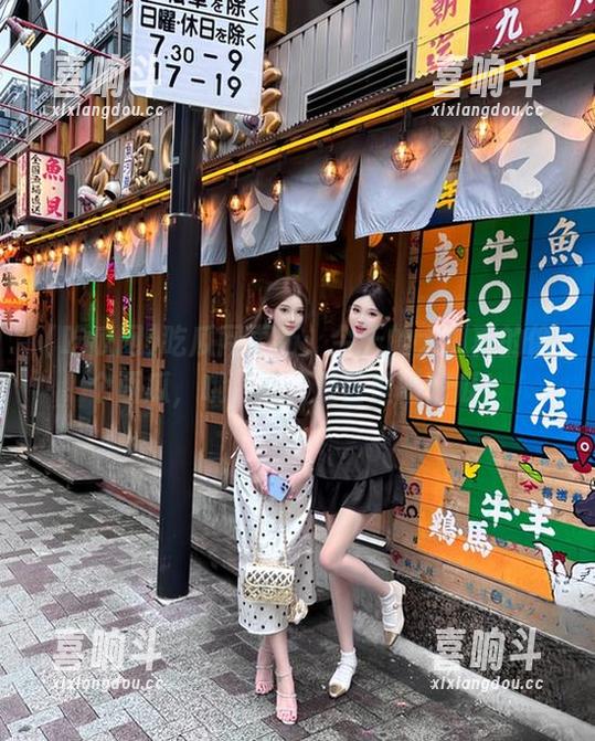 吃瓜网更新：今天的大瓜真的像个西瓜，哦，不，是巨型哈密瓜！