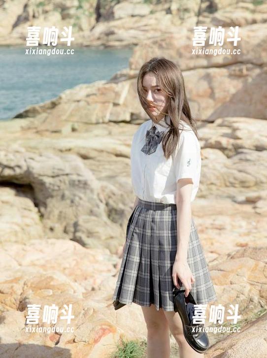 最新热辣黑料，吾爱吃瓜君带你轻松“吞瓜”一波！