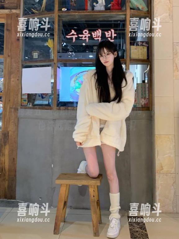 我爱五一吃瓜网，网址也许就是那杯调皮的饮料！