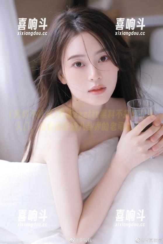 黑料不打烊 更新zzzttt黑料不打烊在线入口,感觉我快成八卦界的老司机了!