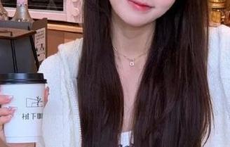 166.su黑料不打烊app：直达深夜，速来围观那些不敢说的事儿！