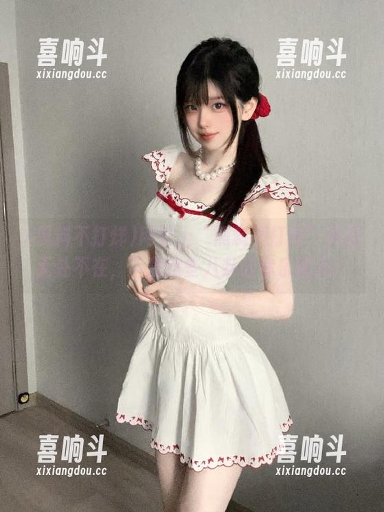 黑料不打烊 网站上“黑料不打烊”真的无处不在,下载这些八卦让你乐翻天!