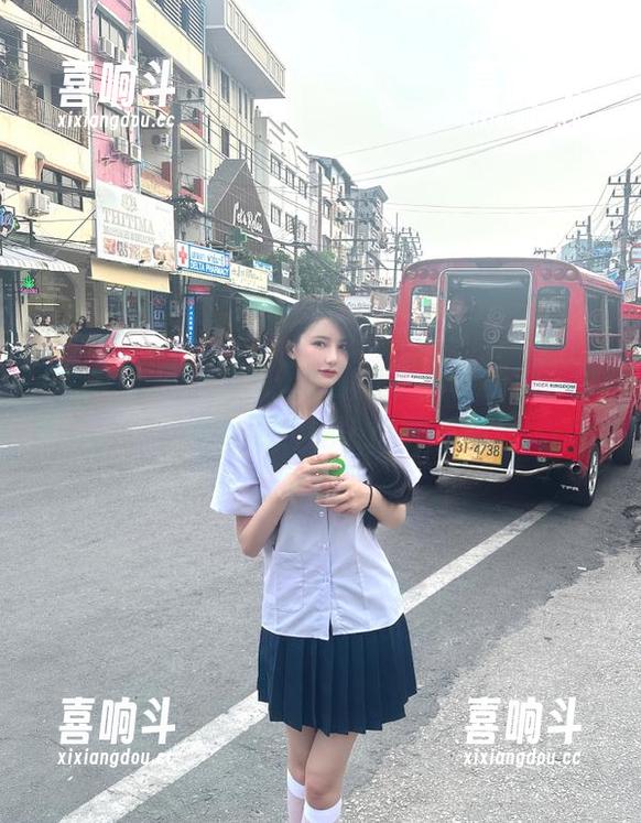 昔日艳事今朝视频，黑料吃瓜网页版让人欲罢不能！