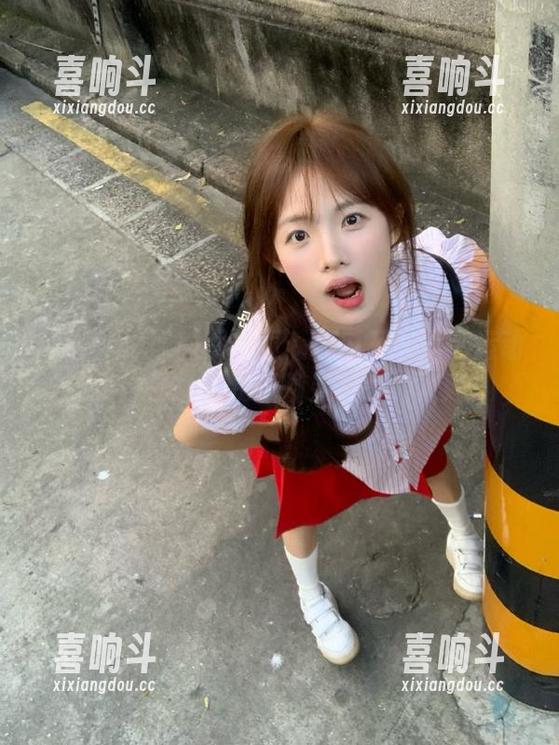 黑料网 黑料网首页:吃瓜不只是个运动,更像是拯救我无聊灵魂的神救赎!