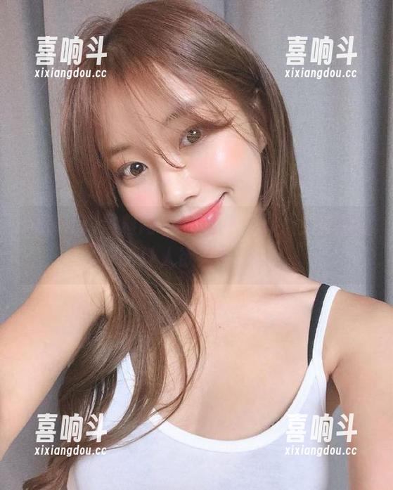黑料网 黑料网24小时不打烊,免费瓜源,让人欲罢不能!