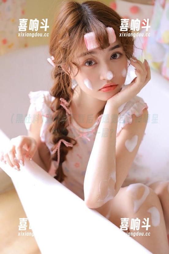 黑社料下载后，感觉自己跟明星的距离只有一层？