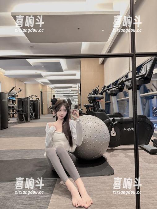 网址里的一切都是从“黑社料”开始的，你们还记得第一次摸的网址吗？